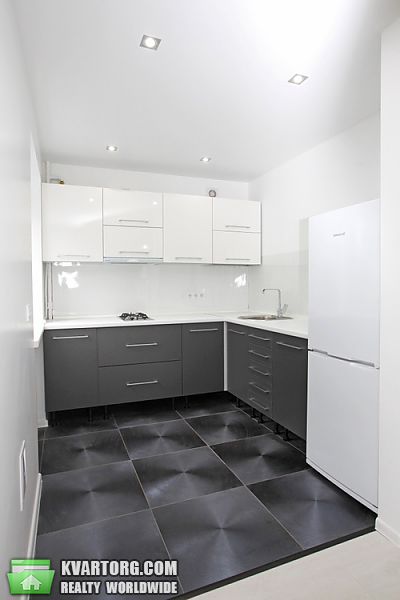 Rent out 2-room apartment. Киев, Владимиро-Лыбедская — photo 8