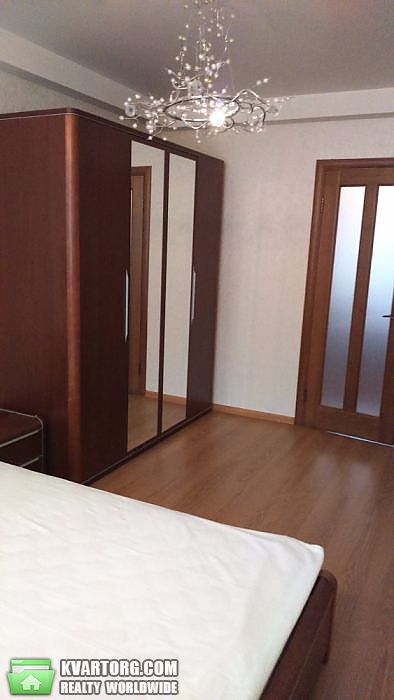 Sell 3-room apartment. Киев,  Вышгородская — photo 3