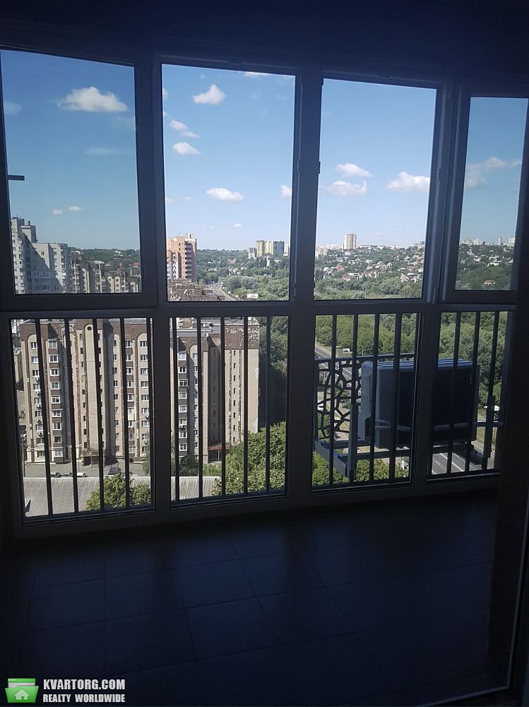 Rent out 1-room apartment. Киев, Валерия Лобановского — photo 7