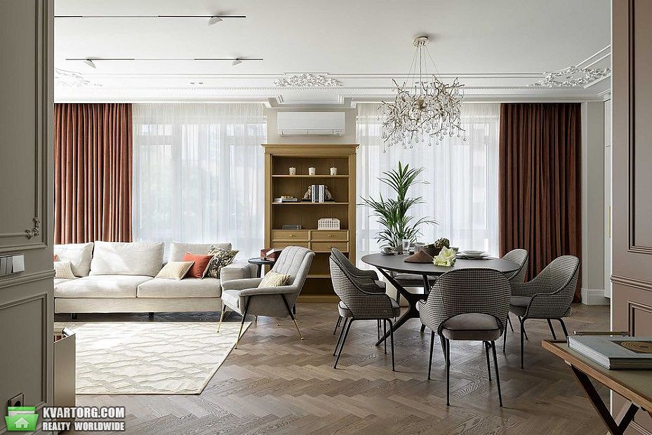 Sell 4-room apartment. Киев,  Саперное поле — photo 2