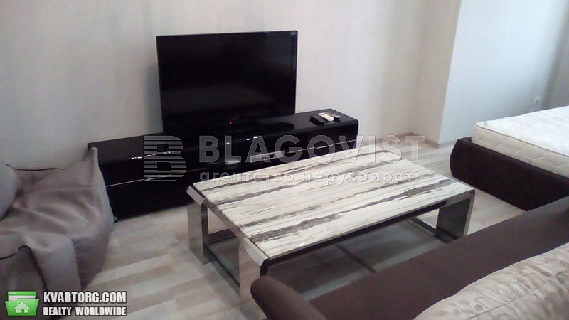 Sell 1-room apartment. Киев,  Соломенская — photo 2