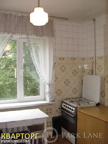 Sell 3-room apartment. Киев,  метро "Героев Днепра" — photo 4