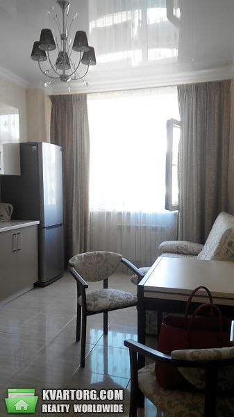 Rent out 1-room apartment. Одесса, Генуэзская — photo 2