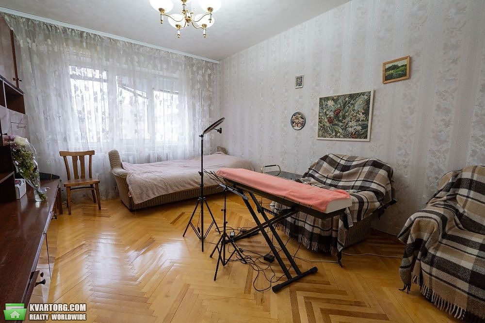 Sell 3-room apartment. Киев,  Героев Днепра — photo 2