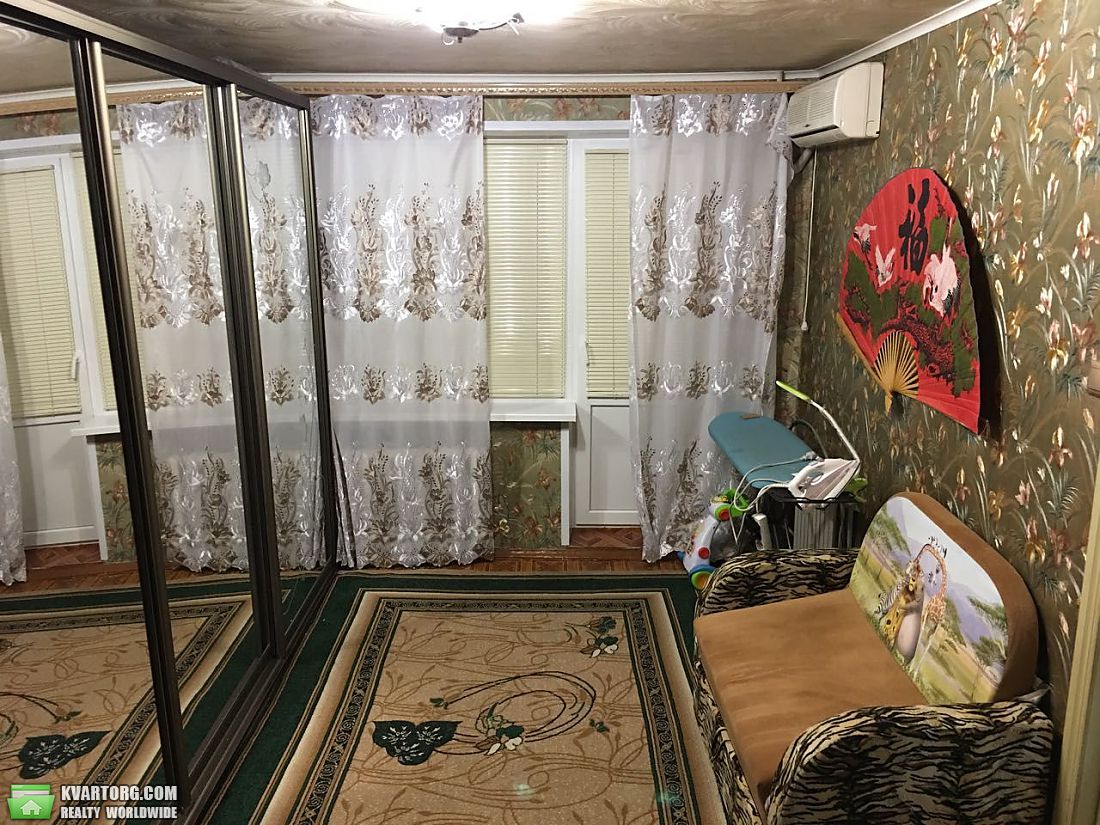 Sell 2-room apartment. Днепропетровск, Братьев Трофимовых — photo 1