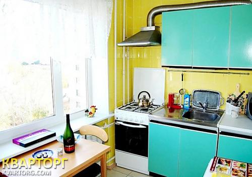 Rent out 2-room apartment. Киев, Леси Украинки бульв. — photo 9