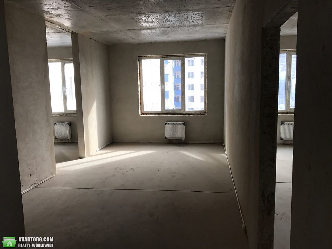 Sell 3-room apartment. Киев,  Кирило-Мефодиевская — photo 4