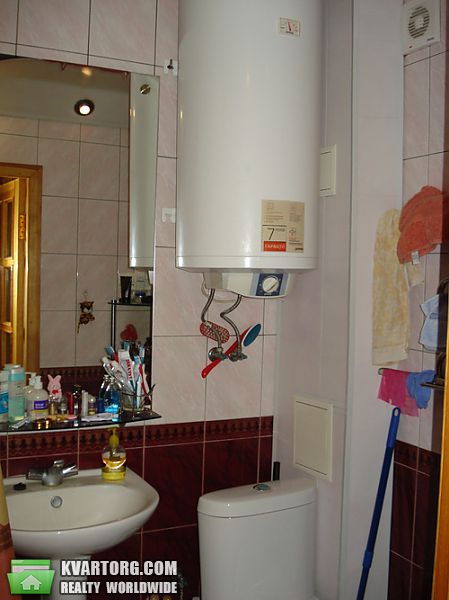 Sell 3-room apartment. Киев, Озерная — photo 8