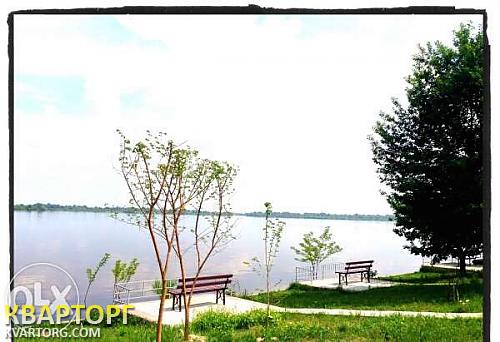 Sell house. Киев,  Богатырская — photo 1