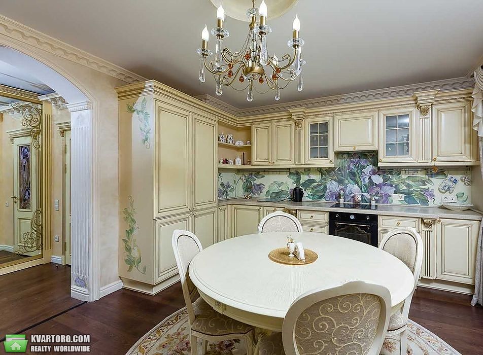 Rent out 2-room apartment. Киев,  Днепровская наб — photo 1