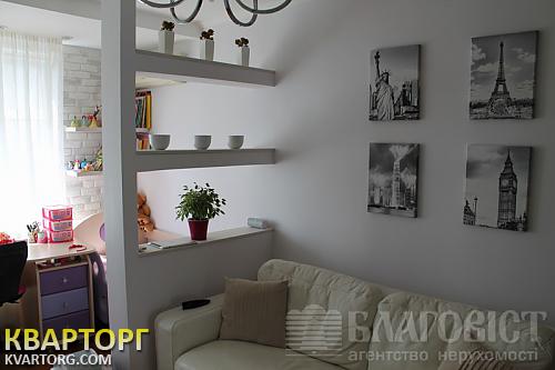 Sell 2-room apartment. Киев, Бучмы — photo 3