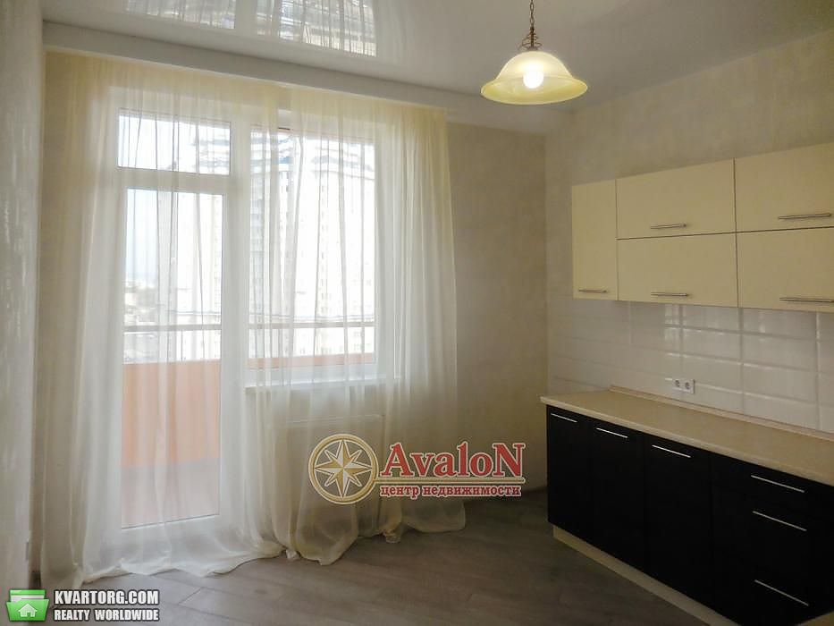 Sell 1-room apartment. Одесса, Среднефонтанская — photo 1