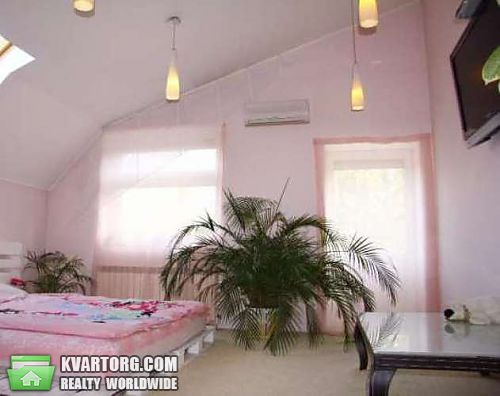 Rent out house. Киев, Таврийская — photo 9