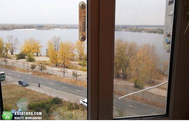 Sell 3-room apartment. Киев,  Приречная — photo 1