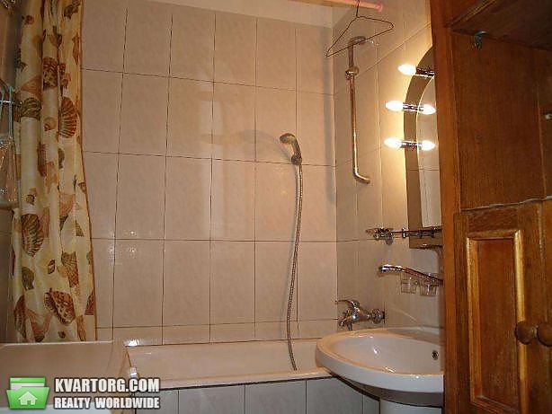 Rent out 3-room apartment. Киев,  Бастионная — photo 5