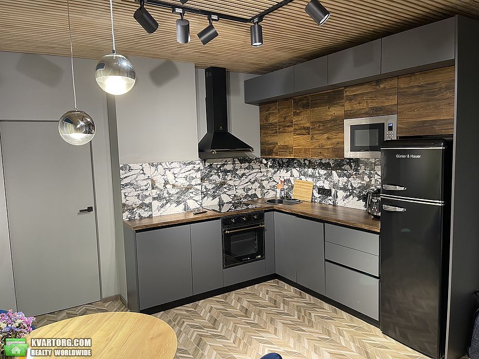 Rent out 2-room apartment. Киев,  Харьковское шоссе — photo 2