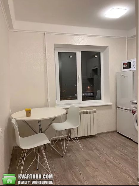 Rent out 1-room apartment. Киев,  Богатырская — photo 3