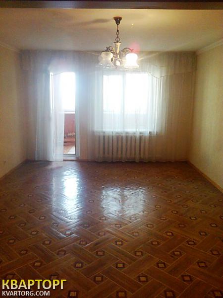 Rent out 3-room apartment. Киев,  Пражская — photo 3