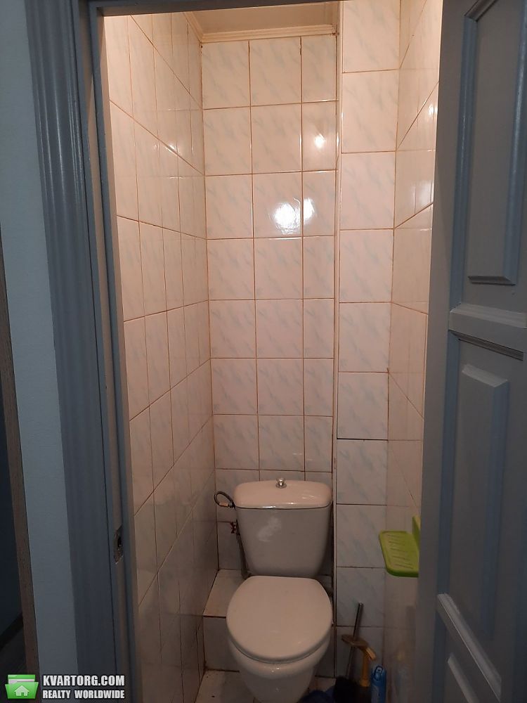 Rent out 2-room apartment. Киев, Полярная — photo 8