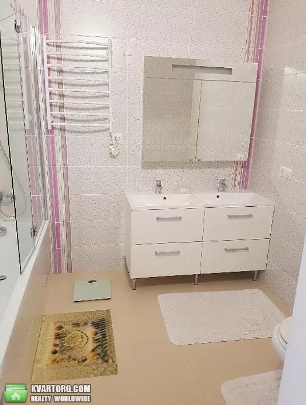 Rent out 2-room apartment. Киев,  Ломоносова — photo 7
