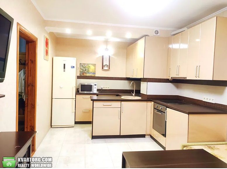 Rent out 2-room apartment. Киев,  Леваневского — photo 1