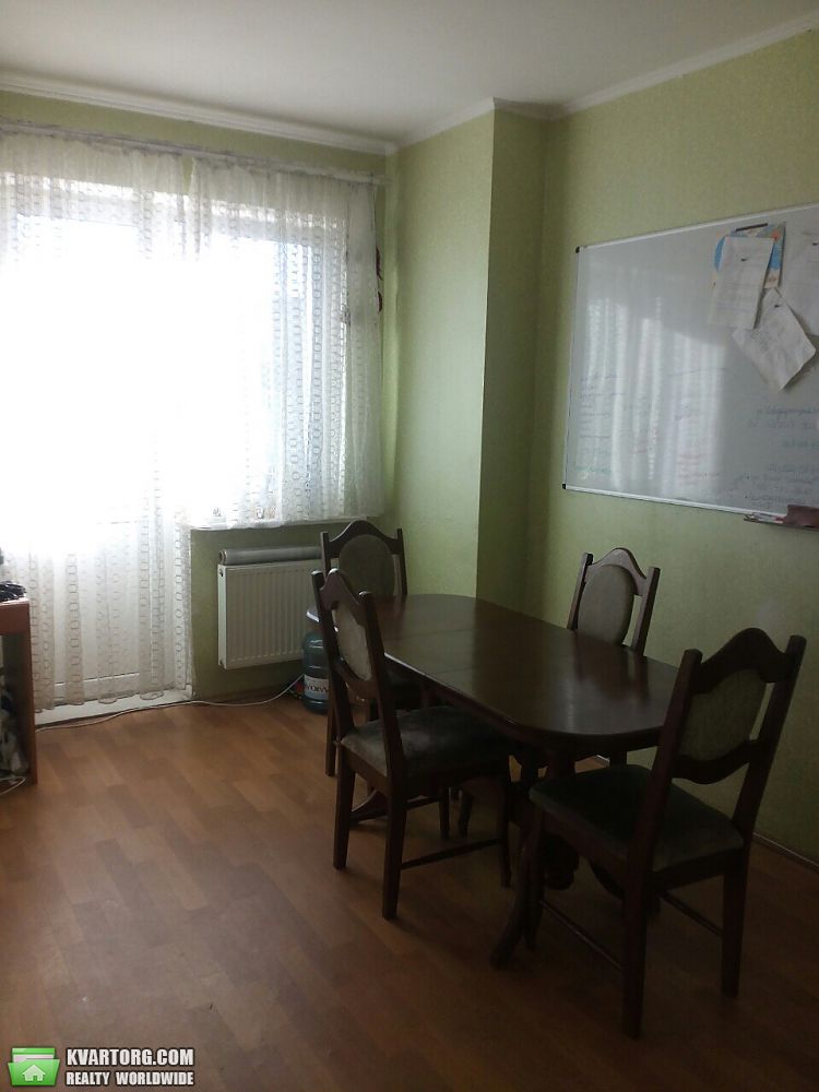 Sell 2-room apartment. Киев,  Градинская — photo 2