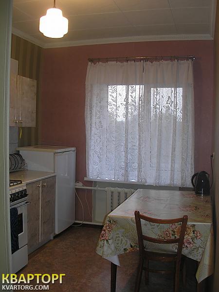 Rent out 1-room apartment. Днепропетровск, Красный Камень — photo 4