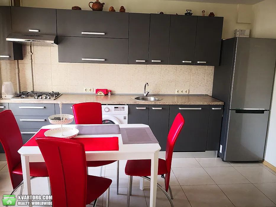 Sell 4-room apartment. Киев, Стратегическое шоссе — photo 1