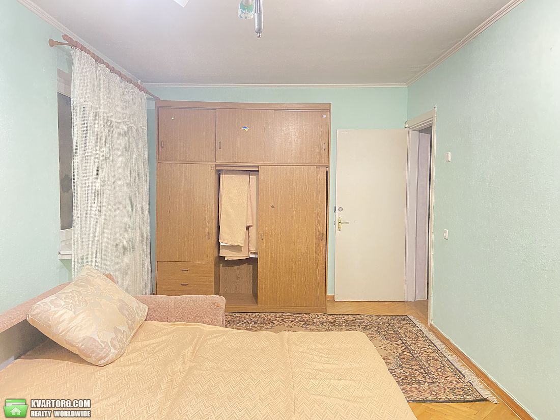Rent out 2-room apartment. Киев,  Лепсе бул — photo 2