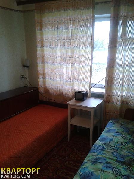 Rent out 2-room apartment. Киев, Эстонская — photo 1