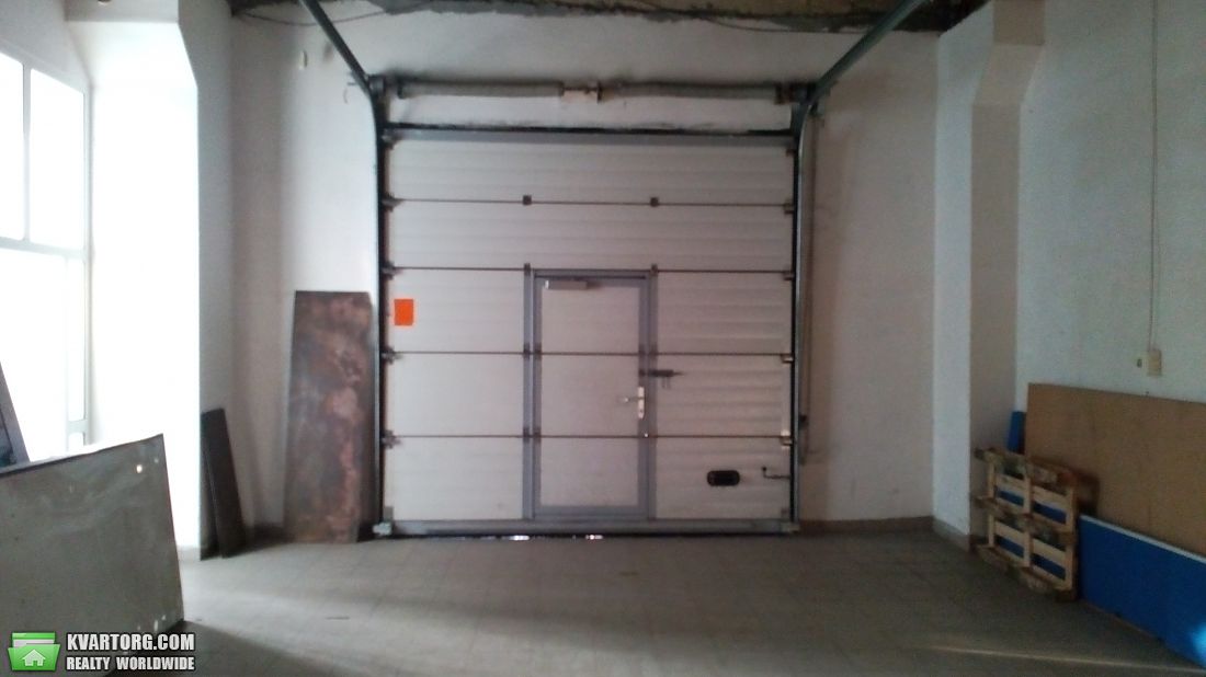 Rent out warehouse. Киев,  Вискозная — photo 1