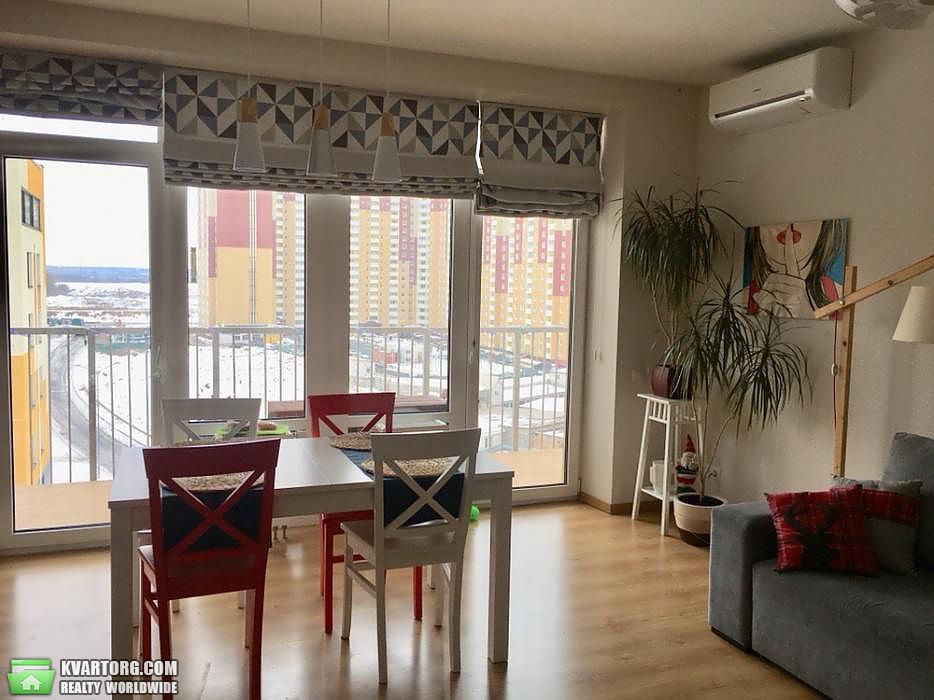 Rent out 3-room apartment. Киев, Данченко — photo 2