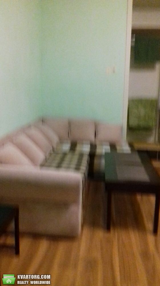 Rent out 1-room apartment. Одесса, Соборная Площадь — photo 1