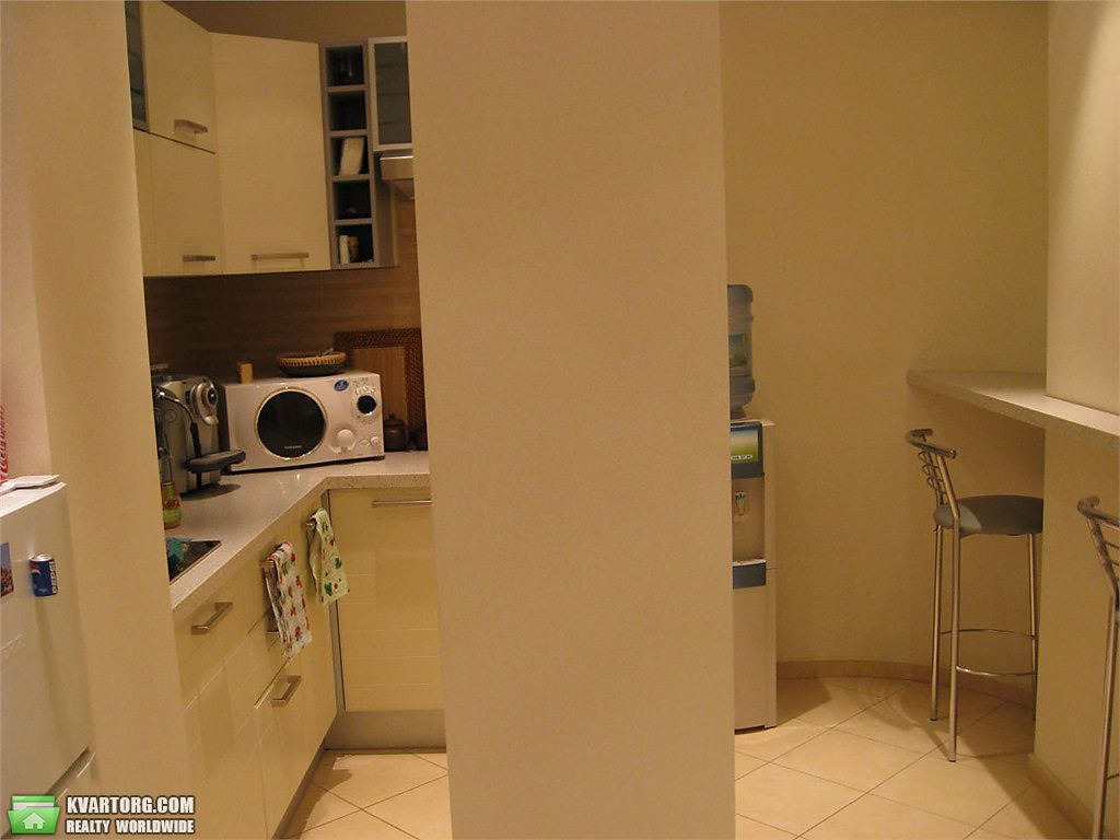 Rent out office. Киев, ул.Раисы Окипной — photo 5