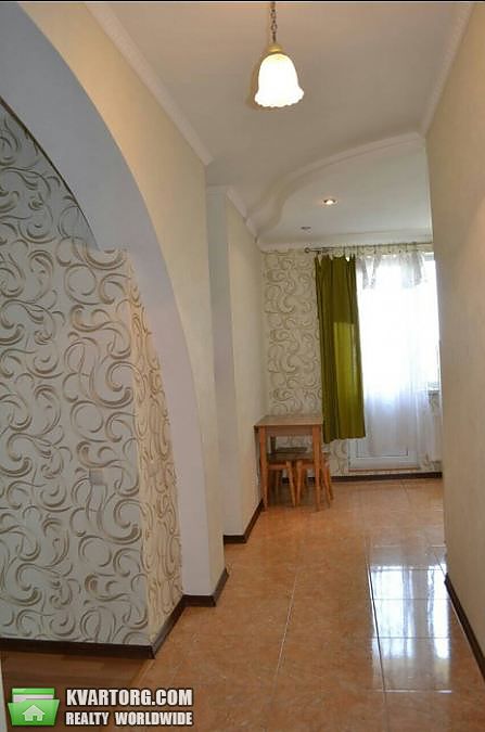 Rent out 1-room apartment. Киев,  Харьковское шоссе — photo 6
