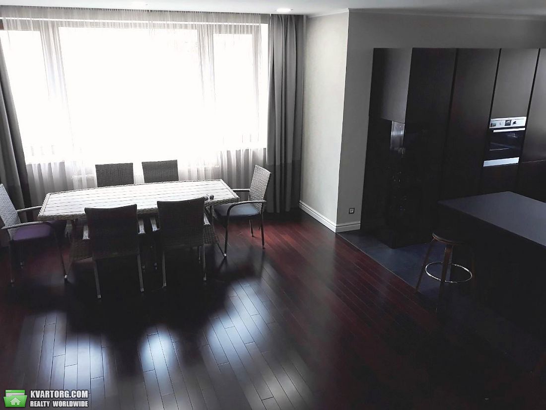 Rent out house. Киев, Ананасная — photo 9