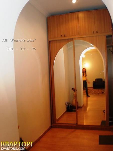 Rent out 2-room apartment. Киев,  Жилянская — photo 7