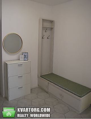 Rent out 1-room apartment. Киев,  Чавдар — photo 8