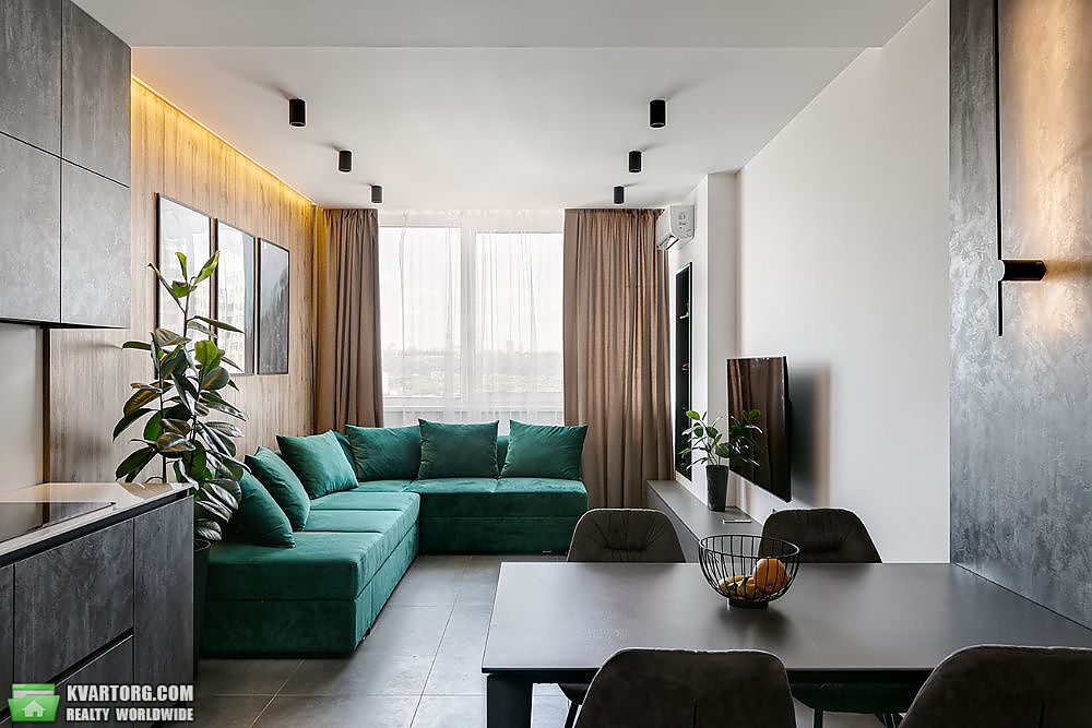 Sell 1-room apartment. Киев, Сверсюка — photo 1