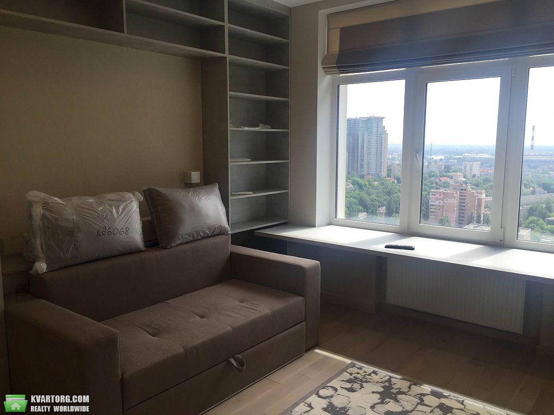 Rent out 3-room apartment. Киев,  Драгомирова — photo 6