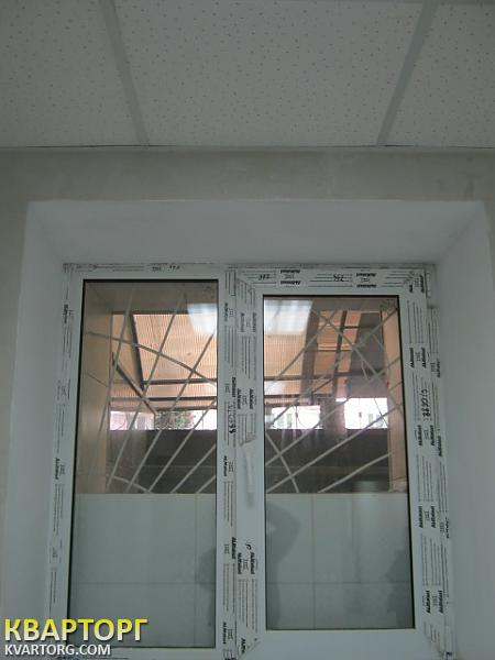 Sell shop. Киев,  Вышгородская — photo 4