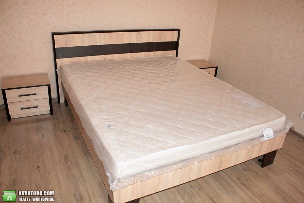 Rent out 2-room apartment. Киев,  Княжий Затон — photo 5