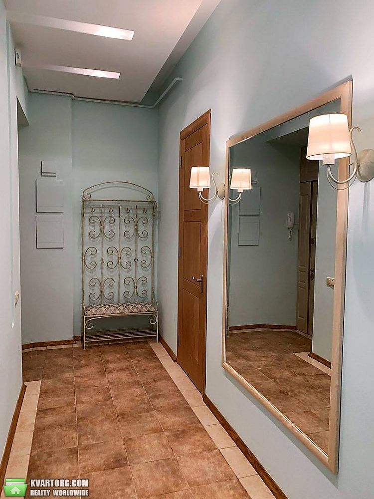 Rent out 2-room apartment. Киев, Лютеранська вул. — photo 7
