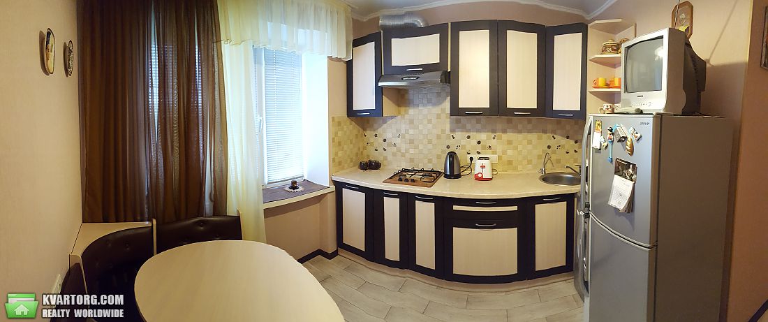 Rent out 3-room apartment. Киев, Ковпака — photo 8