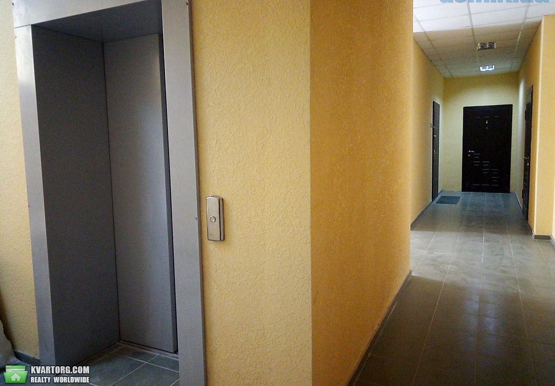 Sell 2-room apartment. Киев,  Дегтяревская — photo 2