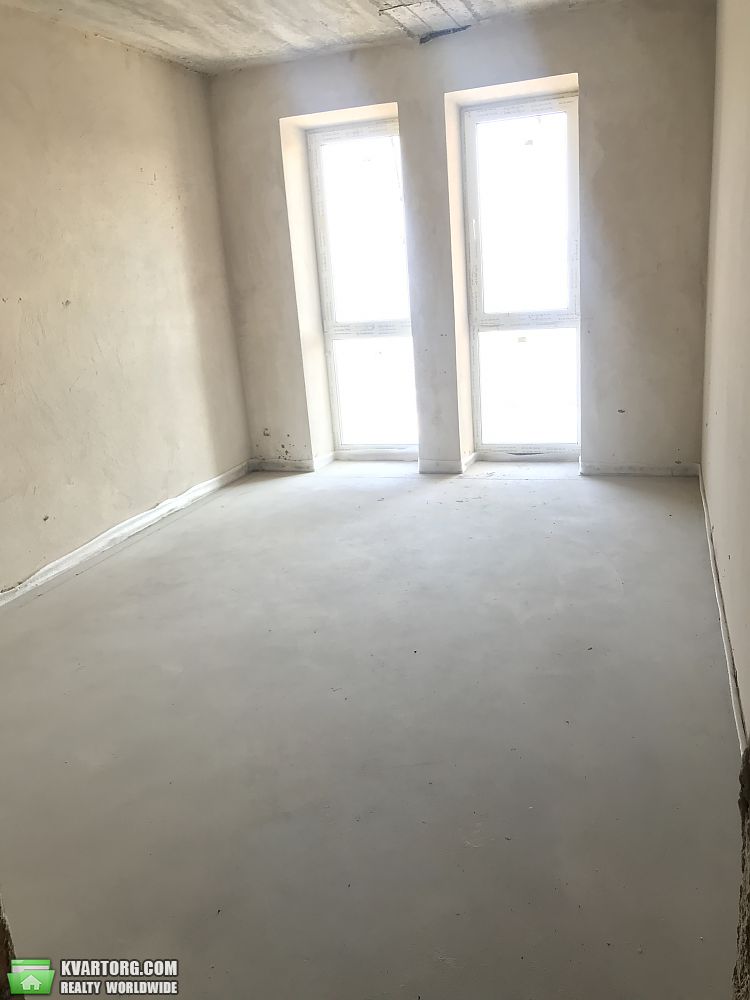 Sell 2-room apartment. Буча,  Амосова — photo 2