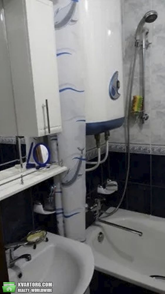Rent out 2-room apartment. Львов, Наукова — photo 6