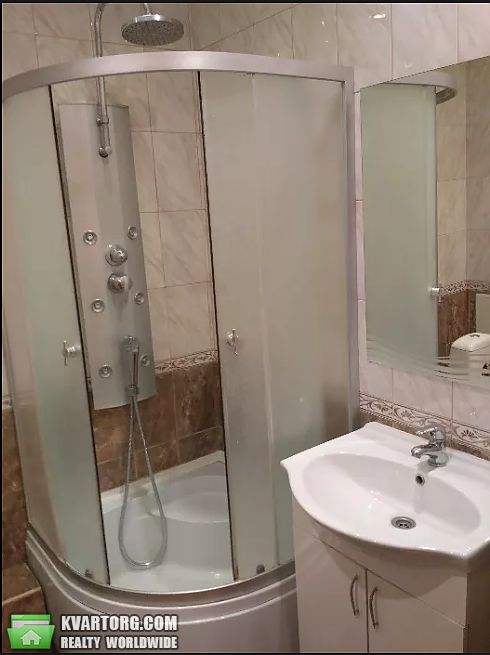 Rent out 1-room apartment. Киев,  Харьковское шоссе — photo 6