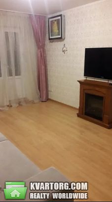 Rent out 2-room apartment. Киев,  метро — photo 1