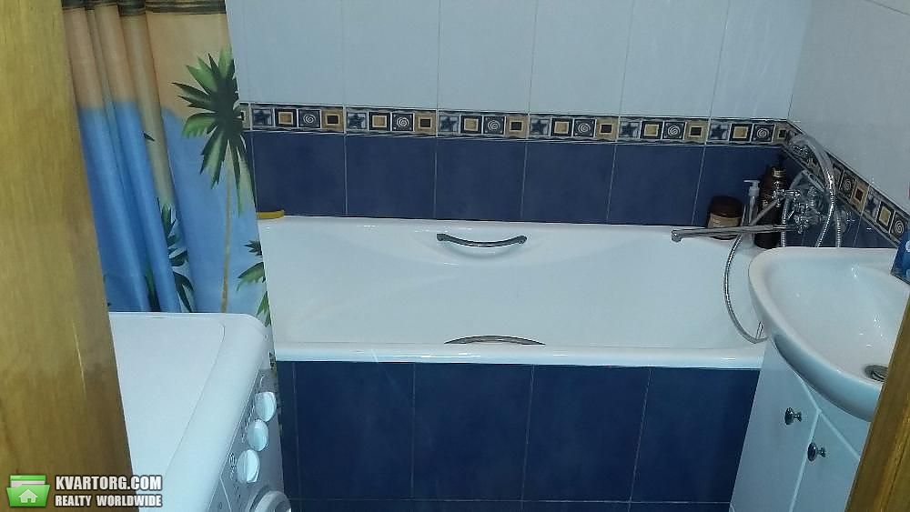 Sell 3-room apartment. Киев,  Радунская — photo 8